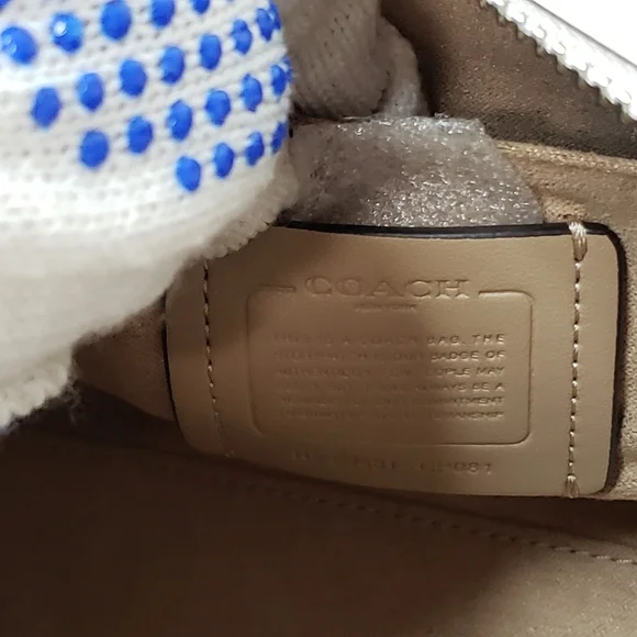 Coach Andrea Carryall Black White Leather Shoulder Bag Brand New 152-091725 - Picture 8 of 11